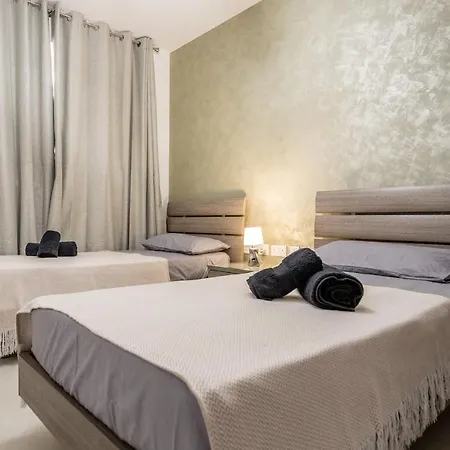 Appartement Brand New 3br Close To Amenities
