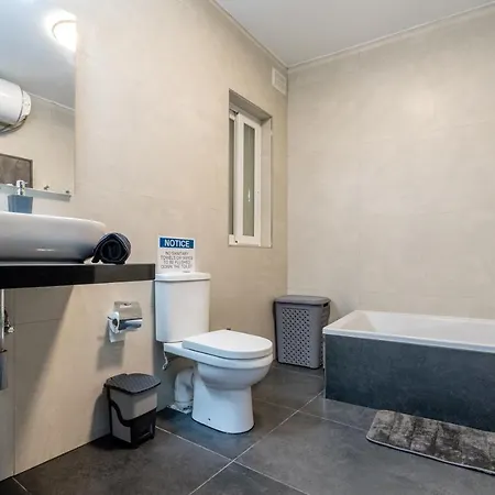 Διαμέρισμα Brand New 3br Close To Amenities