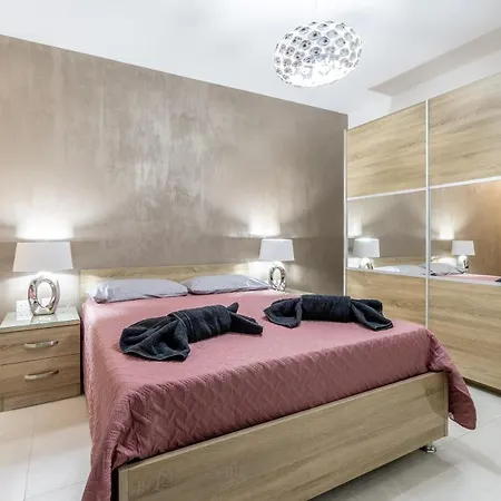Appartement Brand New 3br Close To Amenities *