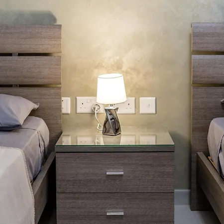 Brand New 3br Close To Amenities Διαμέρισμα Σεντ Πόλς Μπέι