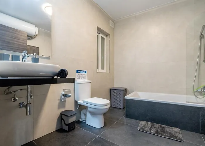 Apartment Brand New 3br Close To Amenities