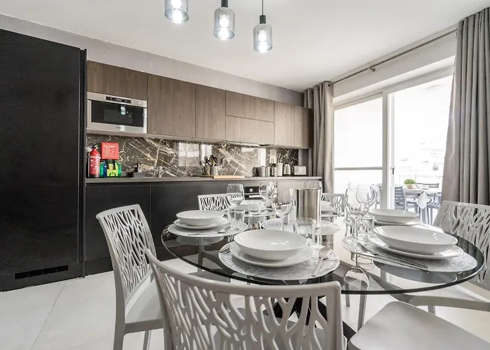 Brand New 3br Close To Amenities